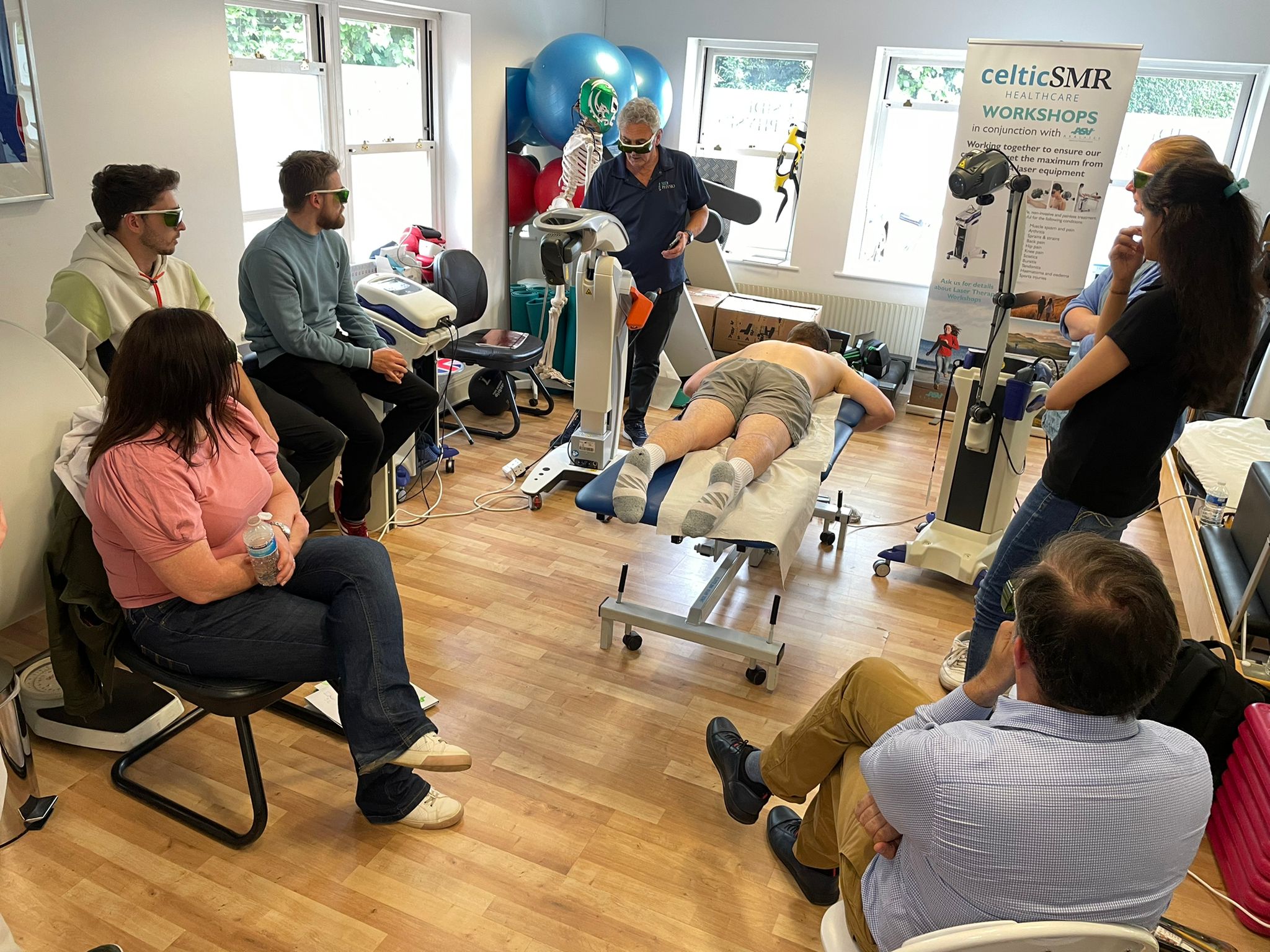 M8 and Mphi 5 laser training at Sidi Physio - UK