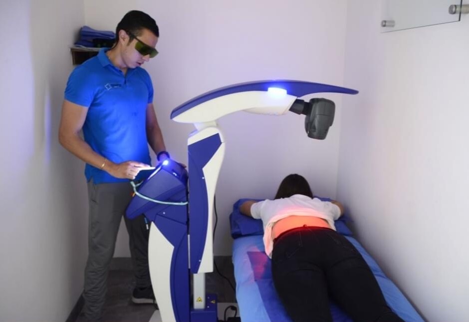 Francisco Marquez - Laserterapia MLS con dispositivo M6