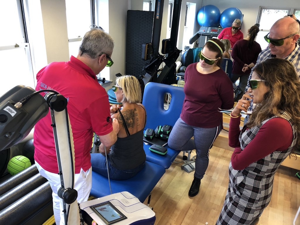 Training Mphi 5 - MLS Laser Therapy UK